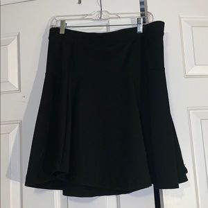 Old Navy black skirt